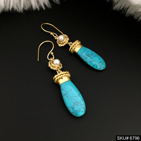 A Beautiful Party Era Turquoise Earring in Gold Plated SKU6796