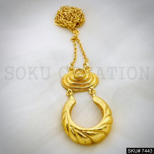 Gold Plated Cable Chain with Unique Design of Charm SKU7443