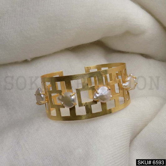 Gold Plated Statement Plain With Pearl Handmade Design of Cuff SKU6593