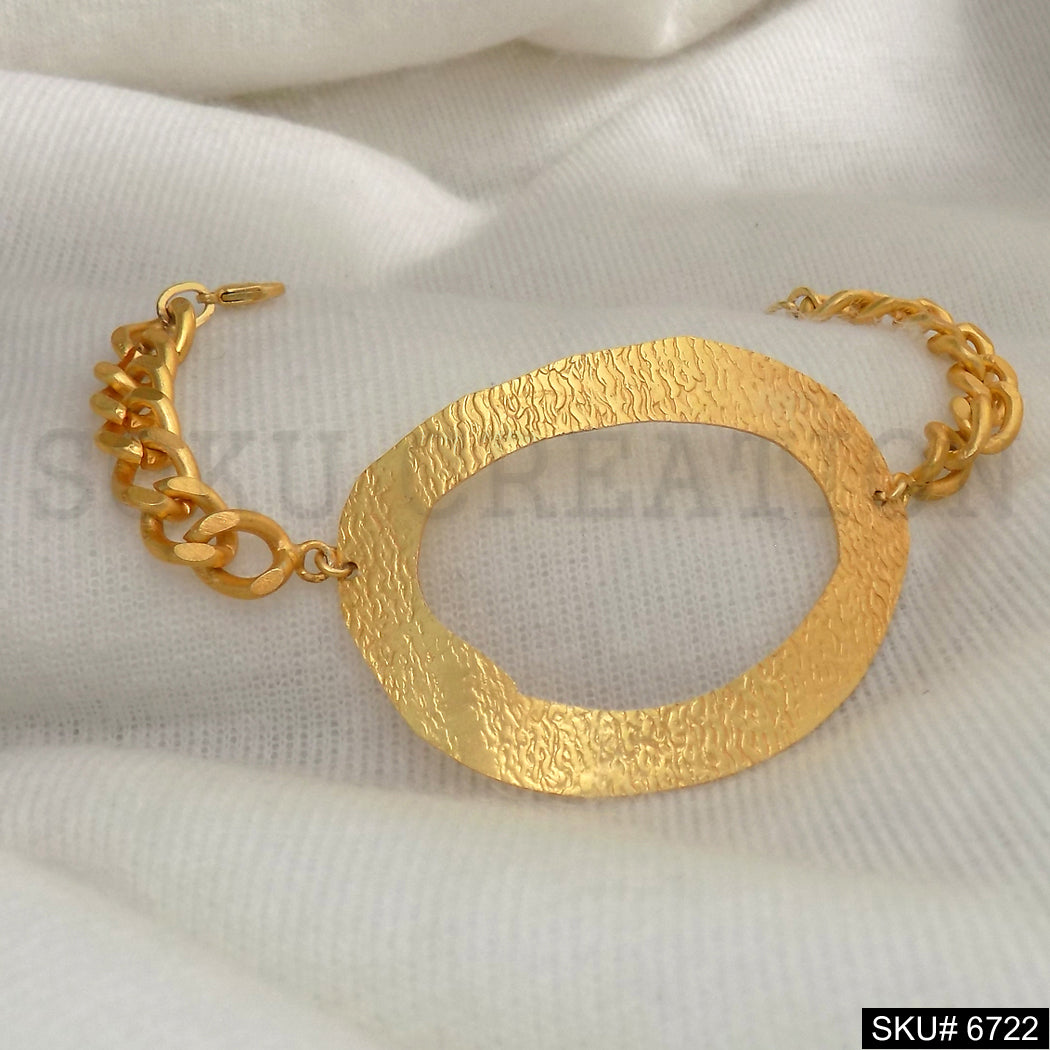 Handmade Unique Designer Bracelet in Gold Plated SKU6722