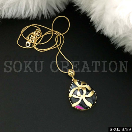 Gold Plated Chain with Unique Design Of Enamel Pendant SKU6789