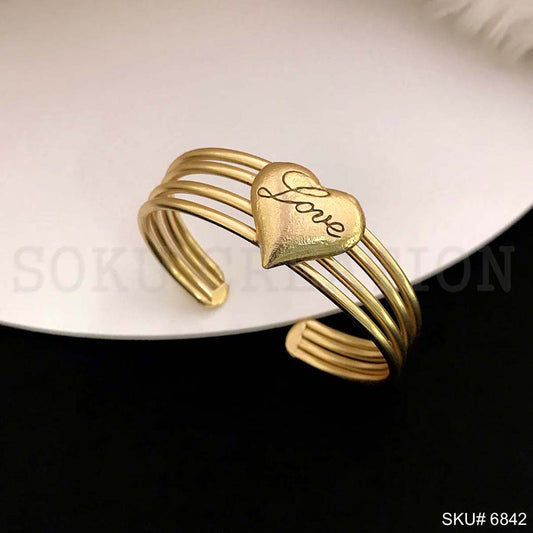 Gold Plated Heart Design Unique Lovely Cuff SKU6842