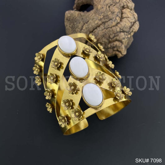 Gold Plated Designer Unique Big Cuff with White Stone and Flower SKU7098
