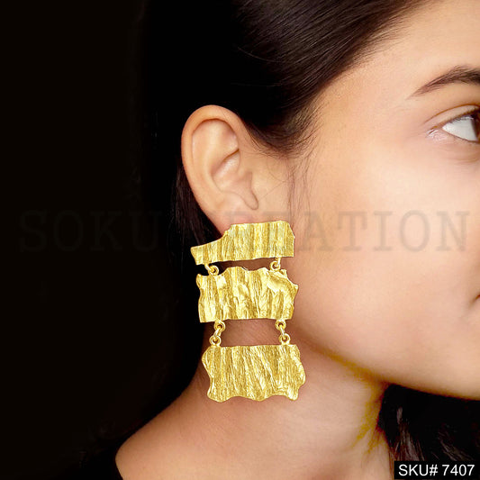Gold plated Drop and Dangle Earring SKU7407