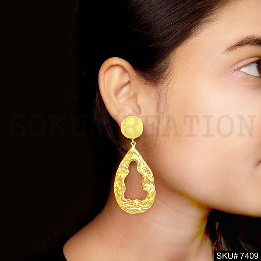 Gold plated Drop and Dangle Earring SKU7409