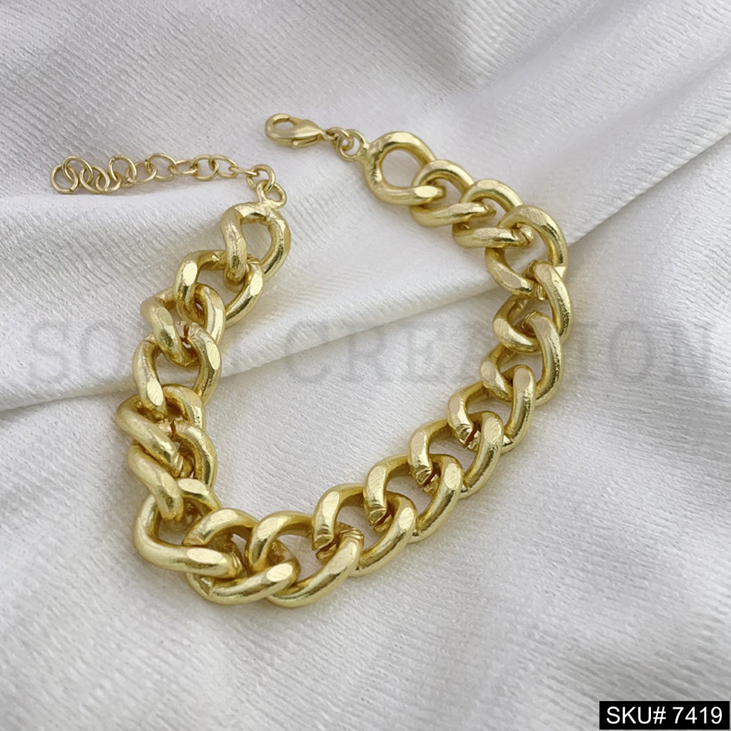 Gold Plated Thick Link Bracelet SKU7419