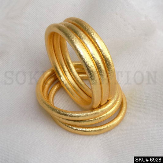 Gold Plated Plain Design of Bangle SKU6928