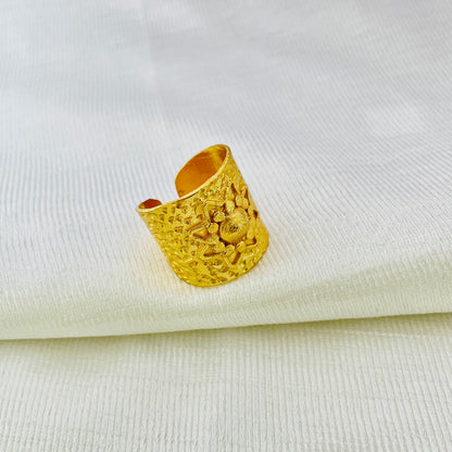 Gold plated texture star adjustable Handcrafted Ring SKU7249