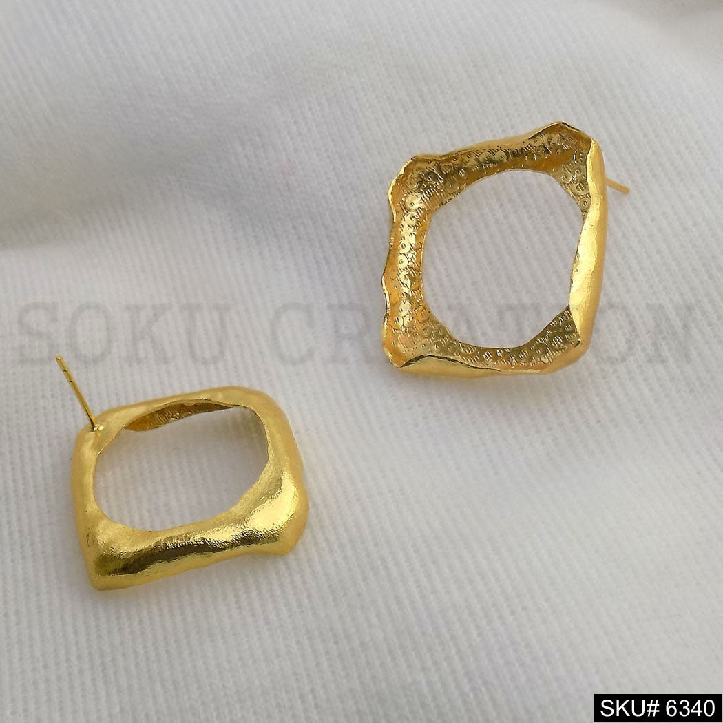 Gold plated Dried Geomagnetic shape of Circle and Square Handmade Stud Earrings SKU6340