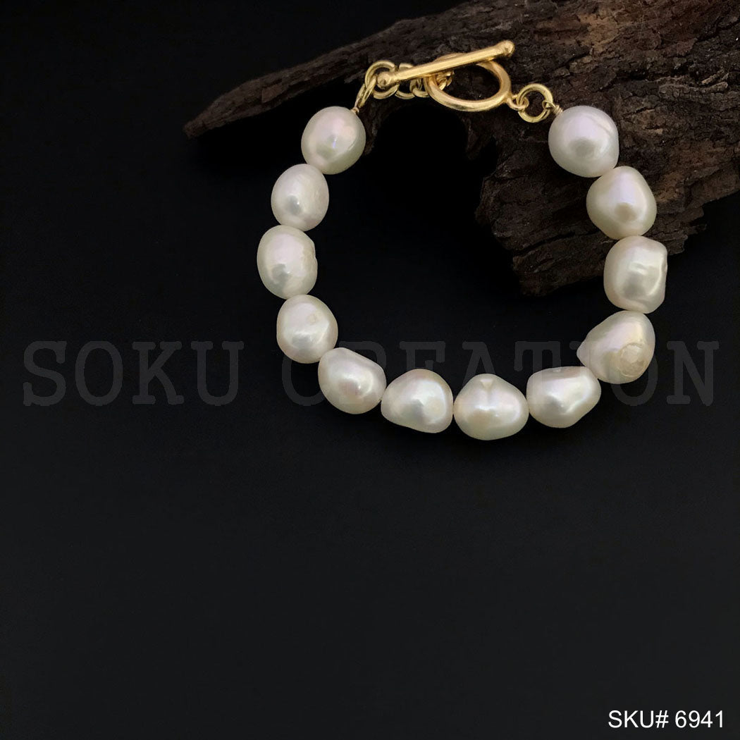 Beautiful Mother of Pearl Bracelet SKU6941