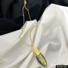 Gold plated cool Labradorite Gemstone necklace SKU7302