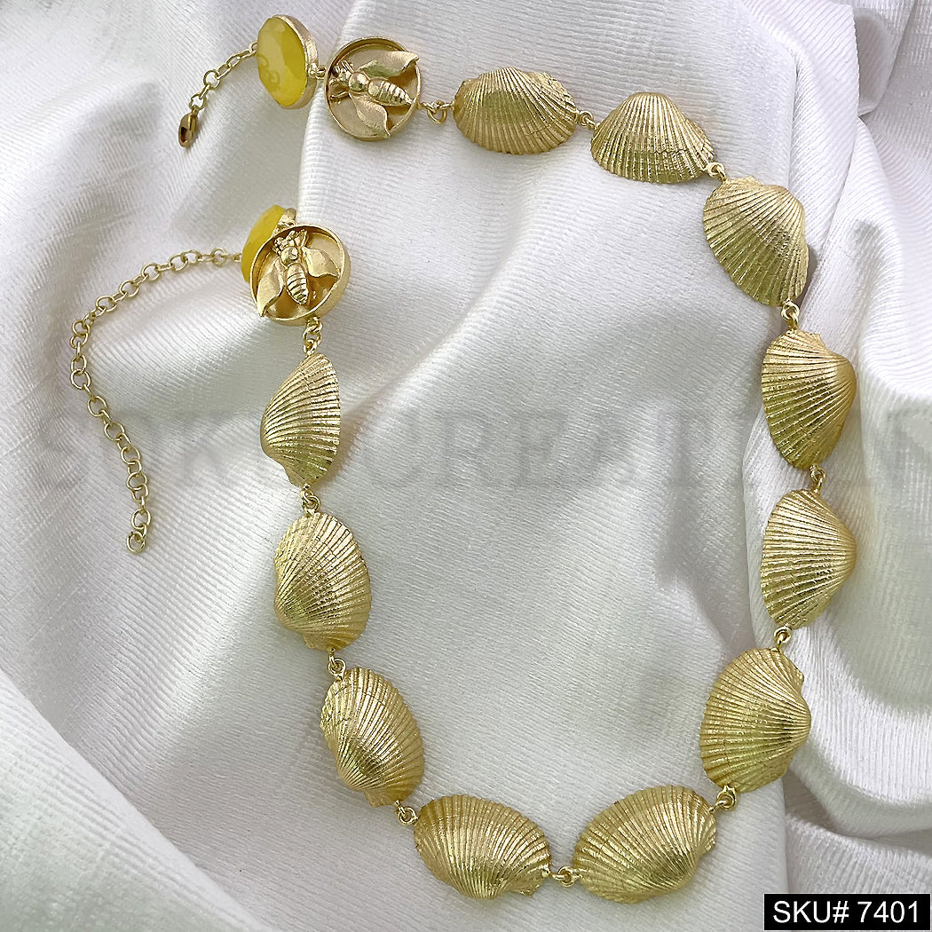 Gold plated shell Necklace SKU7401 – Soku Creation
